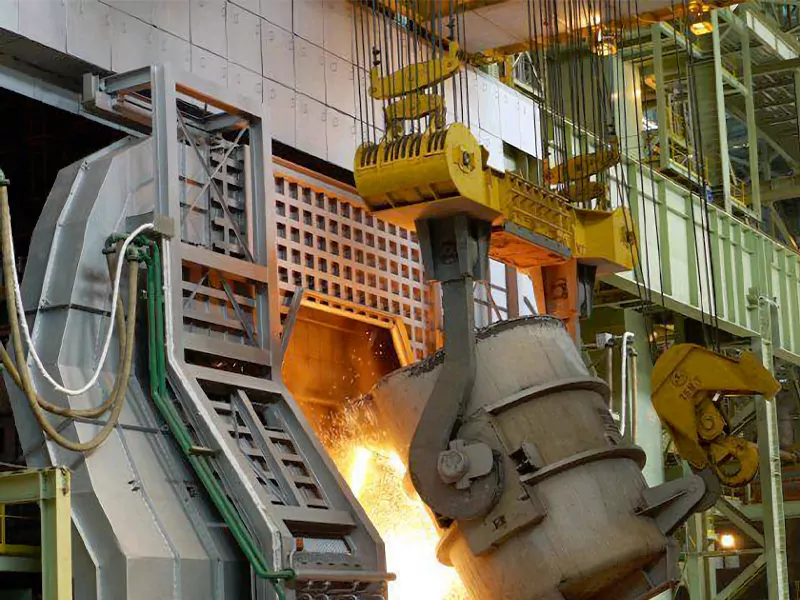 Crane wire ropes of the steel factory