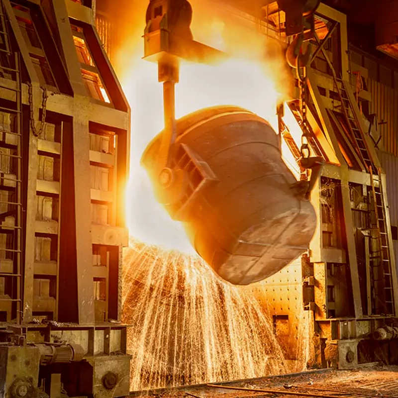 Steel melting furnace