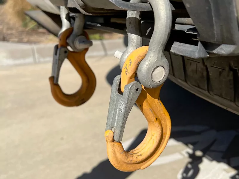 Tractor towing hook