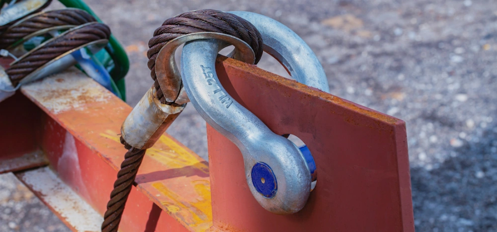 choosing the right shackle