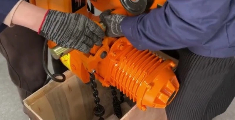 electric chain hoist installation
