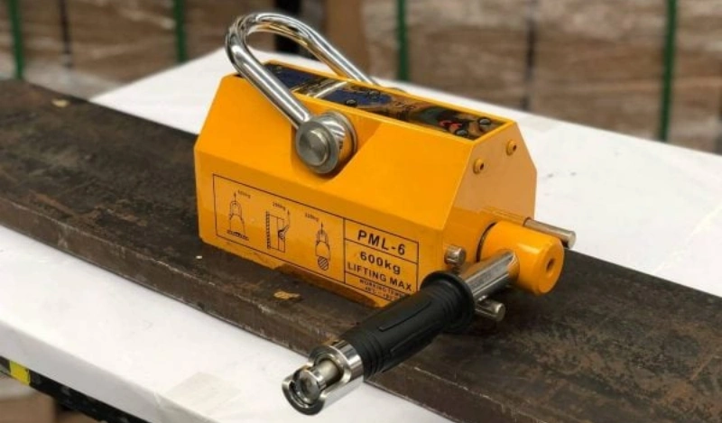 what are magnetic lifters