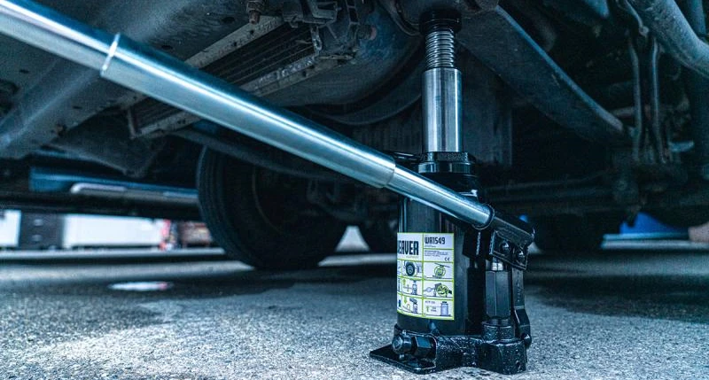 what is a bottle jack