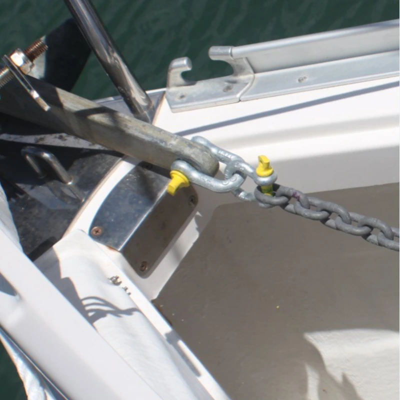what is a shackle in boating