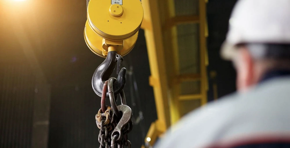 inspection and maintenance for safe lifting