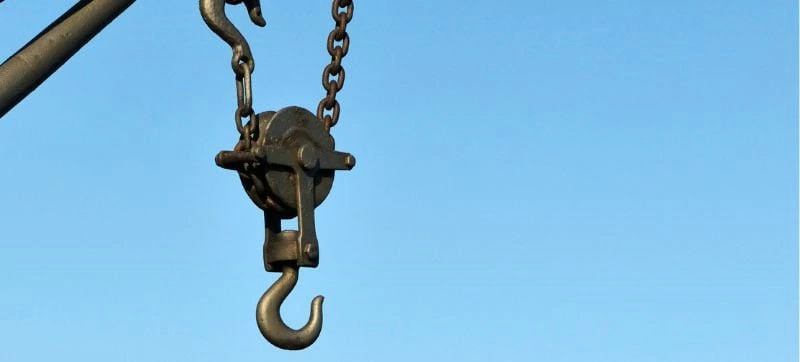 what are the applications of a chain hoist