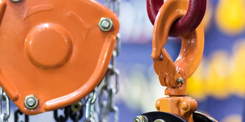 why chain hoist inspection and maintenance matter
