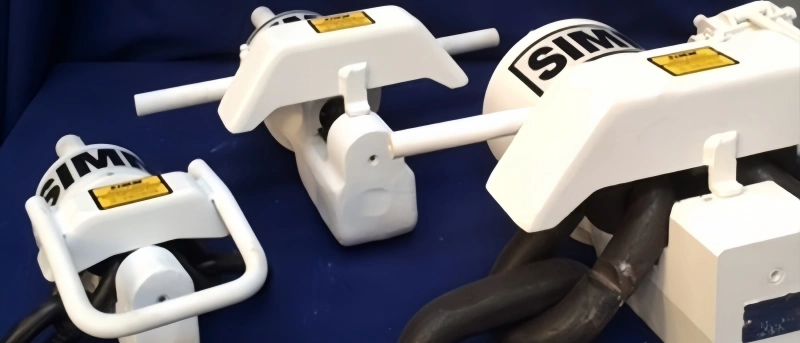 bolt cutters and manual tools for chain