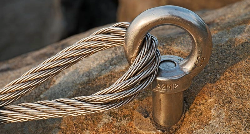 eyebolts vertical angle