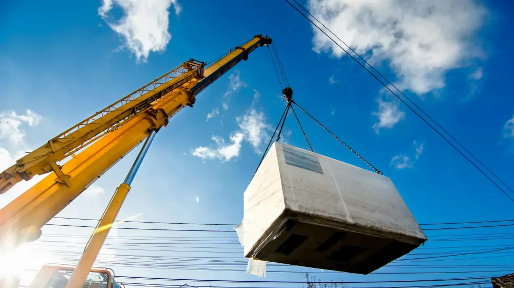 how rigging equipment balances loads