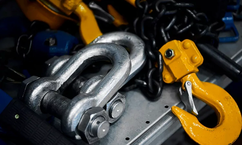 powerful machinery rigging hardware