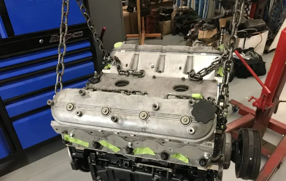 what are engine lift chains