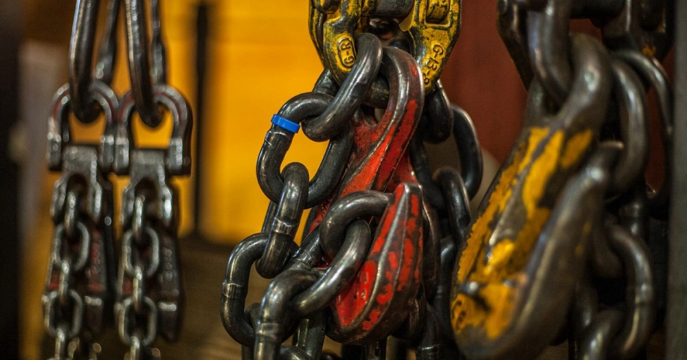 industrial uses for welded chain slings