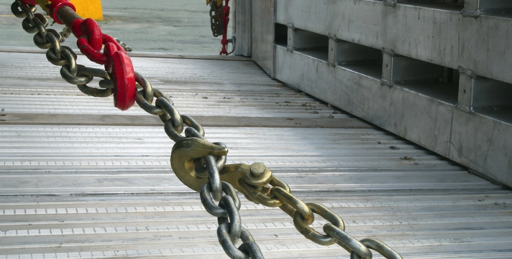 difference between wll and breaking load