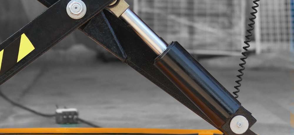 hydraulic cylinder of hydraulic lift table
